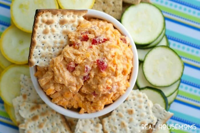 This DRUNKEN PIMENTO CHEESE is a twist on the classic spread that you'll want to eat with everything!