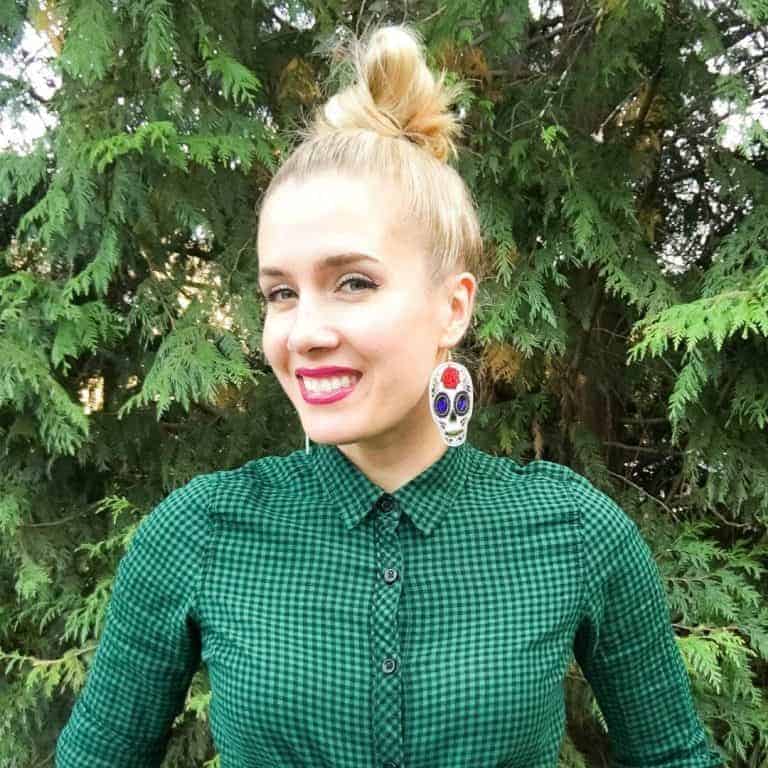 Inspired by Halloween, I have an EASY CANDY SKULL EARRING TUTORIAL that will please the most serious Trick-or-Treaters, not so serious, and everyone in between!
