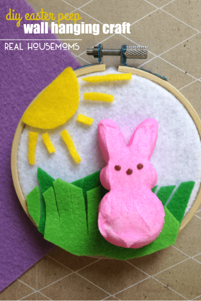 Diy Easter Peep Wall Hanging Craft ⋆ Real Housemoms