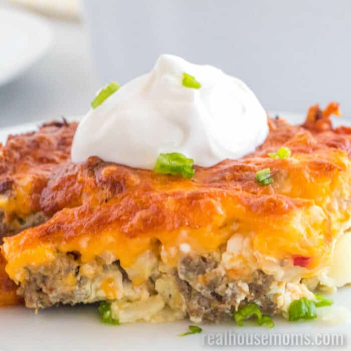 Easy Cheesy Southwest Breakfast Casserole ⋆ Real Housemoms