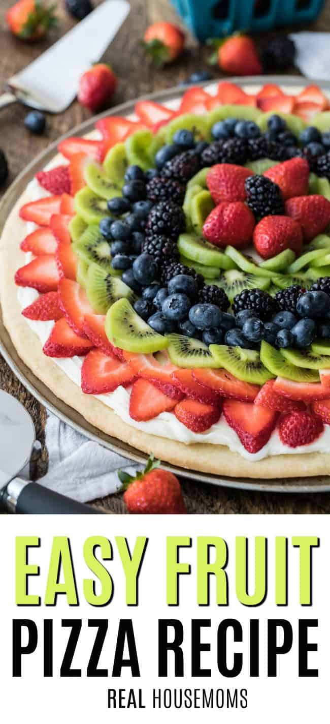 easy fruit pizza on a pizza pan