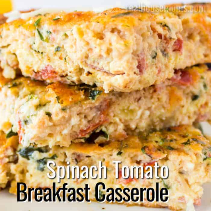 square image of spinach & tomato breakfast casserole with text