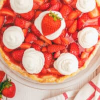 looking down at easy strawberry pie with recipe name at the bottom