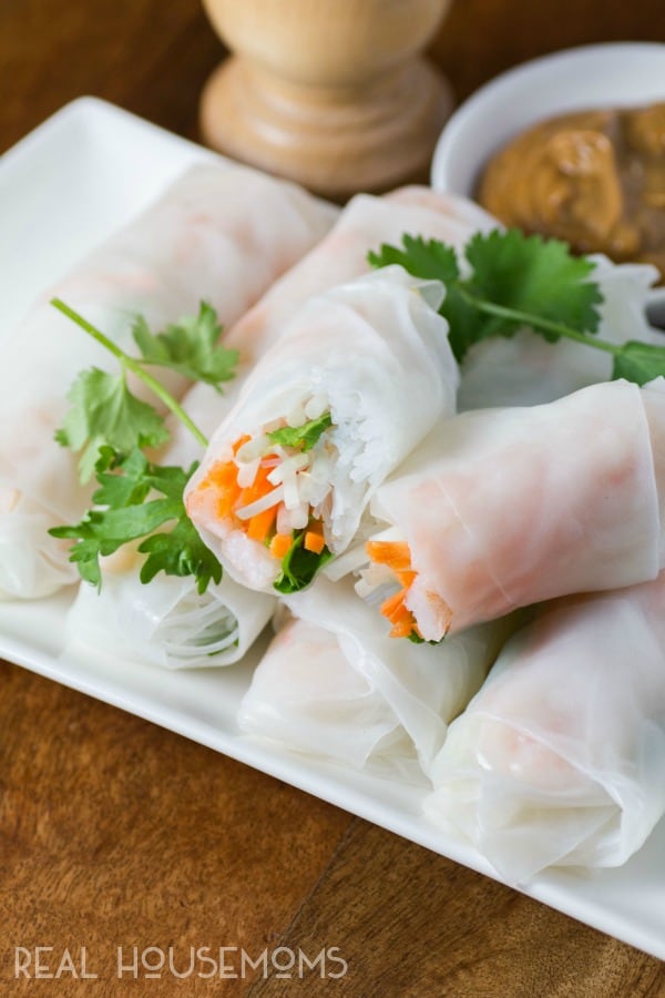 Simple And Easy Homemade Fresh Vietnamese Healthy Spring Rolls