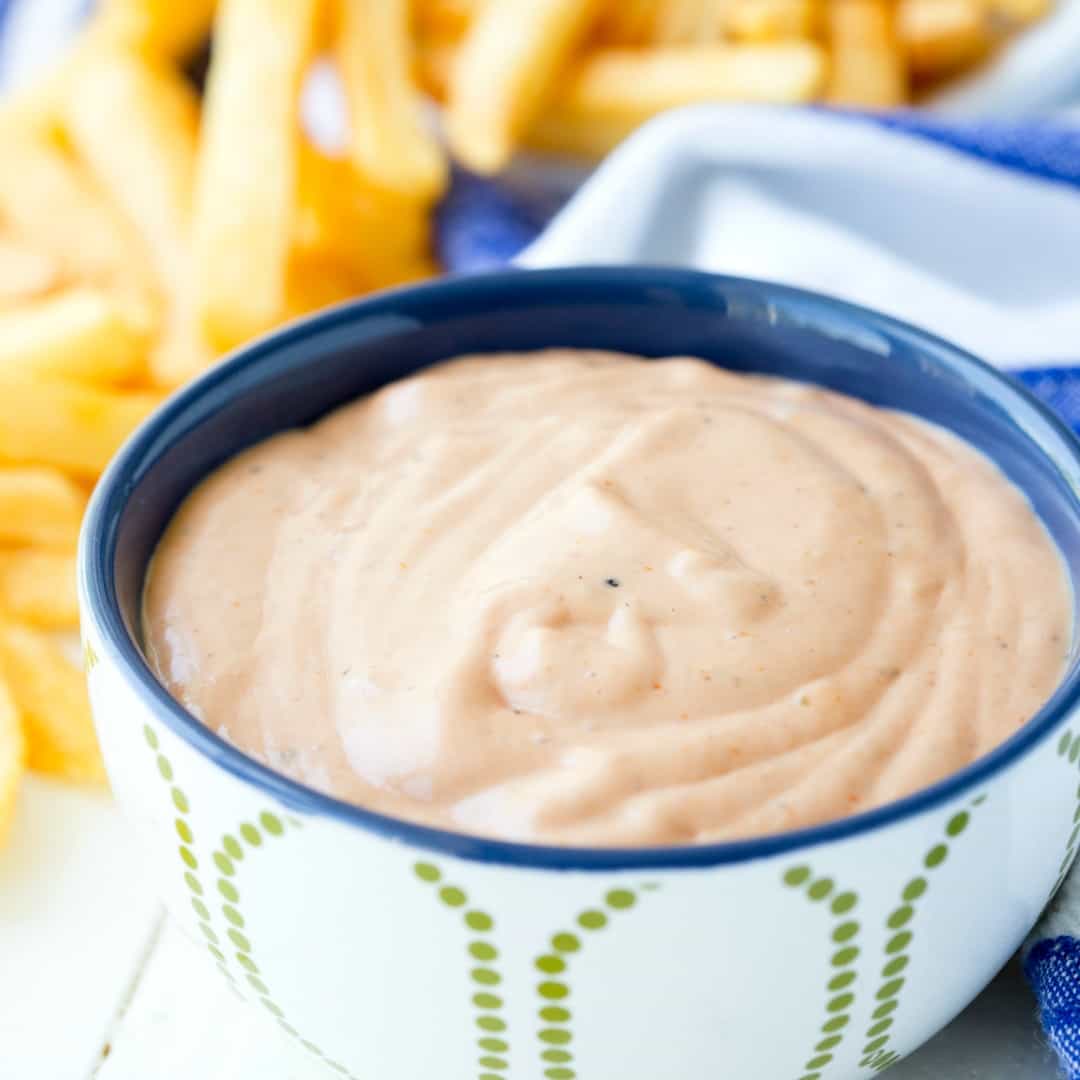 Fry Sauce is the perfect accompaniment to freshly fried spuds, a charbroiled burger, roasted hot dogs or even a French dip sandwich!