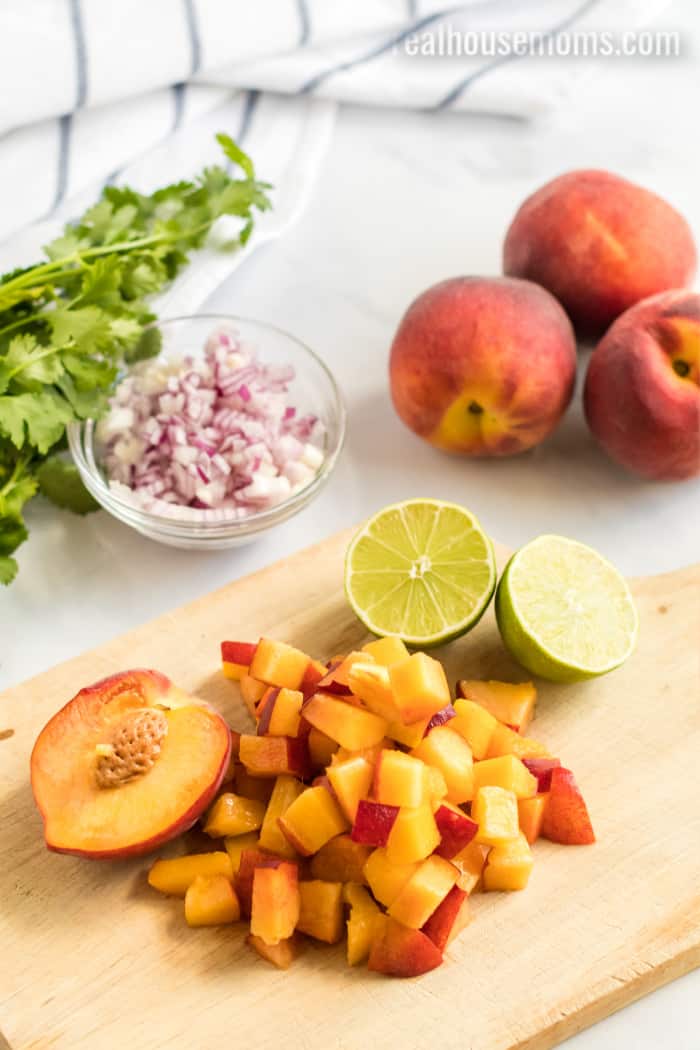 ingredients to make peach salsa