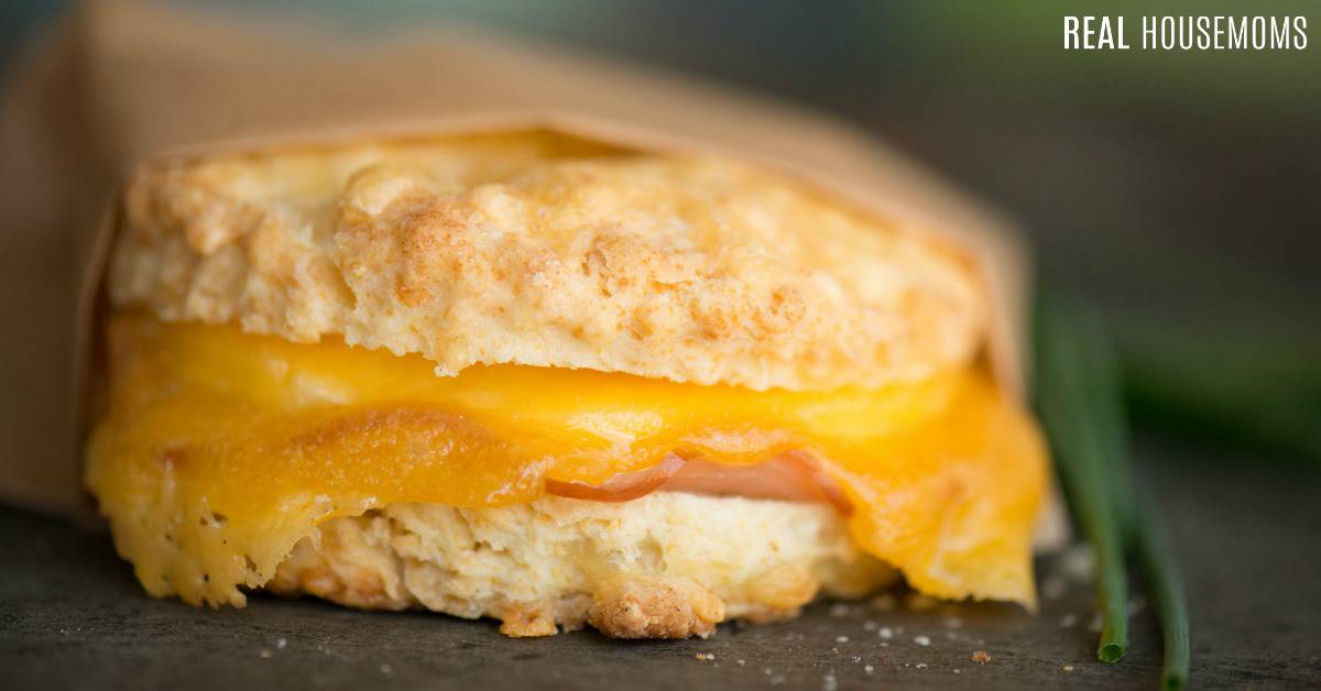 Ham Egg and Cheese Breakfast Sliders ⋆ Real Housemoms