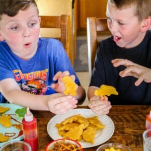 Your kids will think you're extra cool when you learn How To Create Fun Mealtime Memories! Whether they're 2 or 12, these meals will become a fond memory!