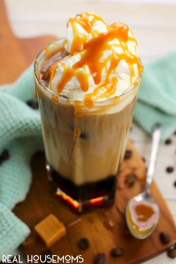 This Iced Caramel Macchiato recipe is the perfect iced coffee drink! Made with just a few simple ingredients, you'll quickly discover that you can make this coffee-house quality drink right at home.