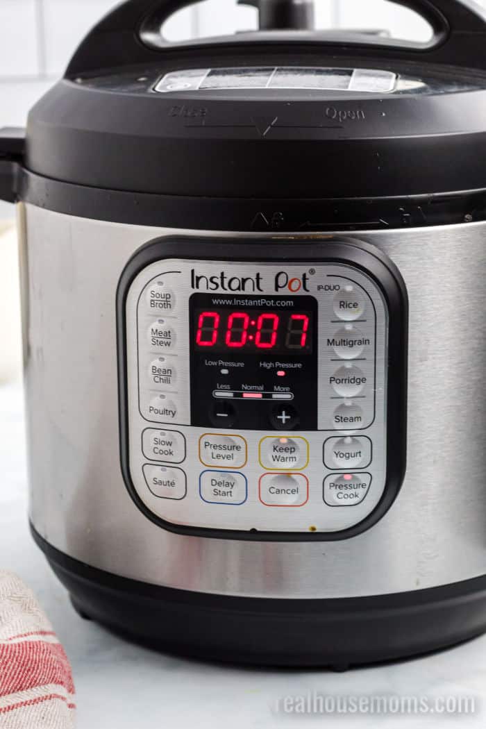 instant pot with 7 minutes set for cooking time