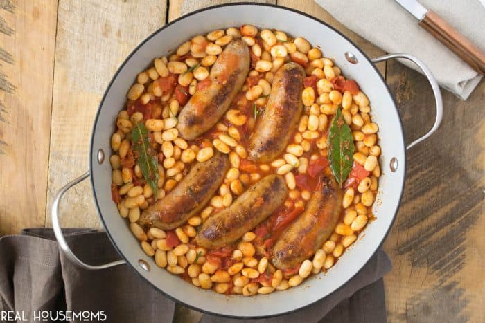 ITALIAN SAUSAGE AND BEAN CASSEROLE is an easy & delicious one-pot dinner that's pure comfort food!