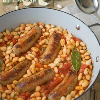 ITALIAN SAUSAGE AND BEAN CASSEROLE is an easy & delicious one-pot dinner that's pure comfort food!