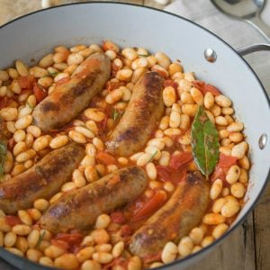 ITALIAN SAUSAGE AND BEAN CASSEROLE is an easy & delicious one-pot dinner that's pure comfort food!