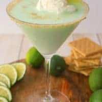 If you love the classic Key Lime Pie dessert, then this cocktail is definitely for you! Made with whipped cream vodka, Rum Chata and a few other goodies, this fantastic Key Lime Pie Cocktail is amazing!