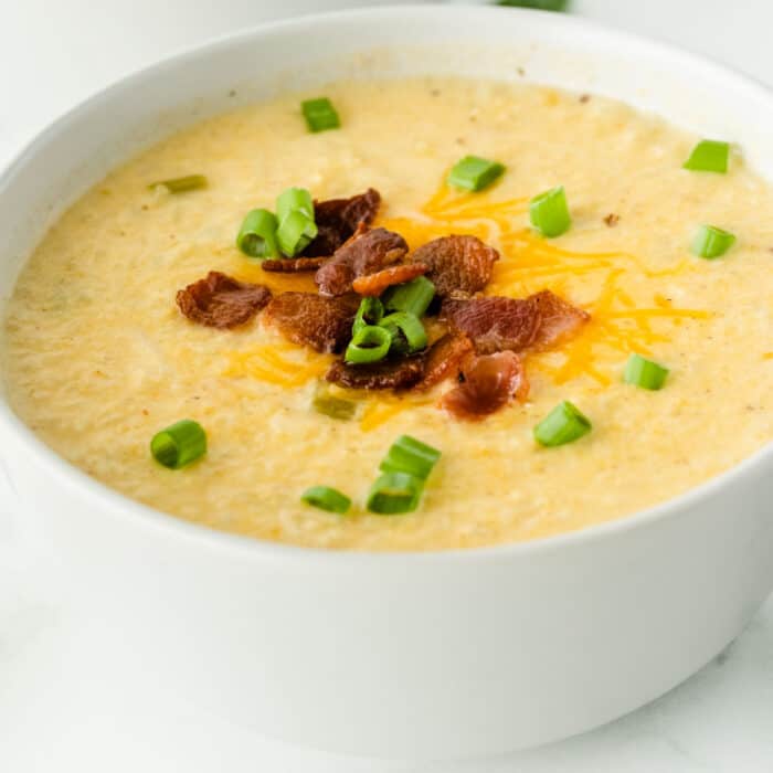 Low Carb Cheesy Bacon Cauliflower Chowder ⋆ Real Housemoms