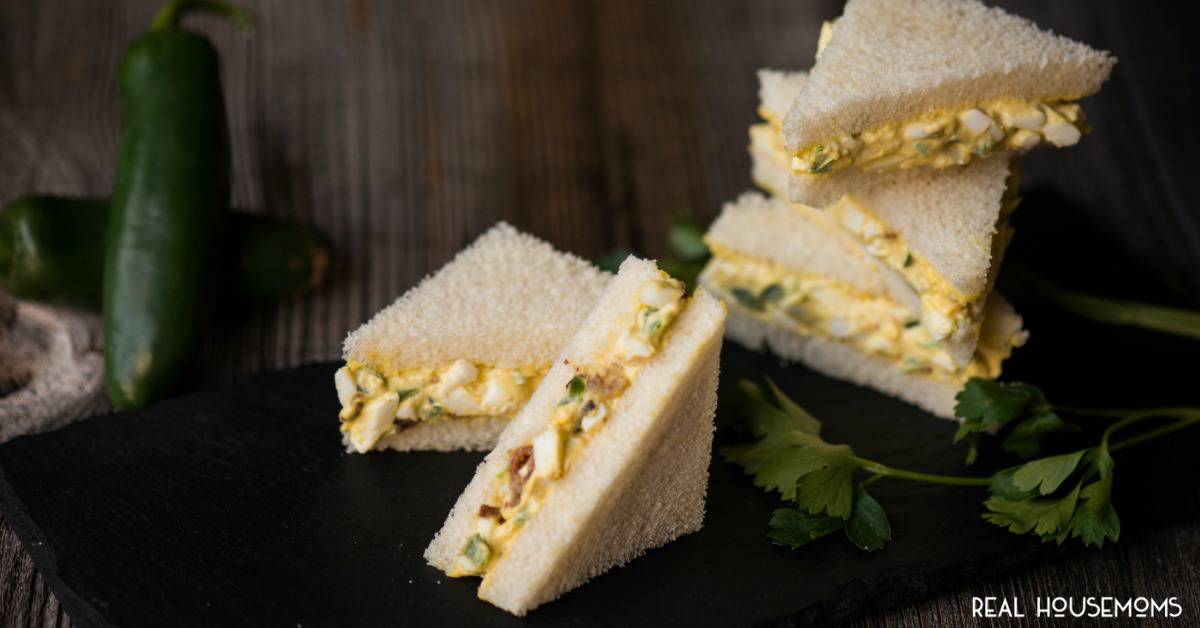 https://realhousemoms.com/wp-content/uploads/Mini-Bacon-Jalapeno-Egg-Salad-Sandwiches-FB-LINK.jpg