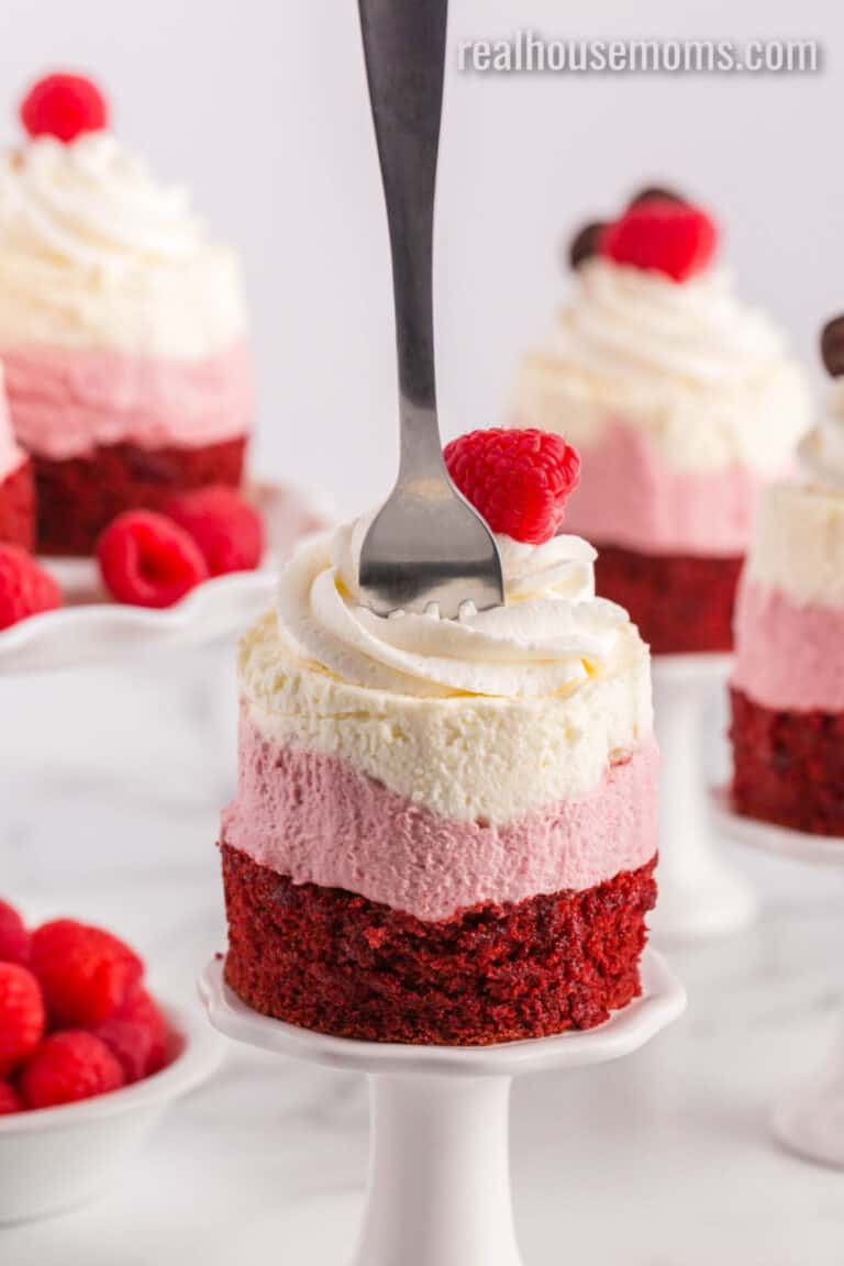 Mini Raspberry Mousse Cakes Mini Raspberry Mousse Cakes ⋆ Real Housemoms