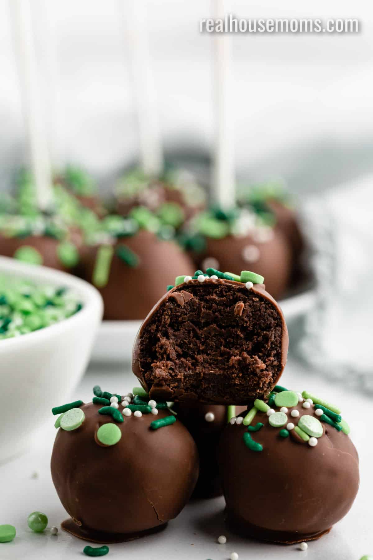 Chocolate Mint Balls Recipe ⋆ Real Housemoms