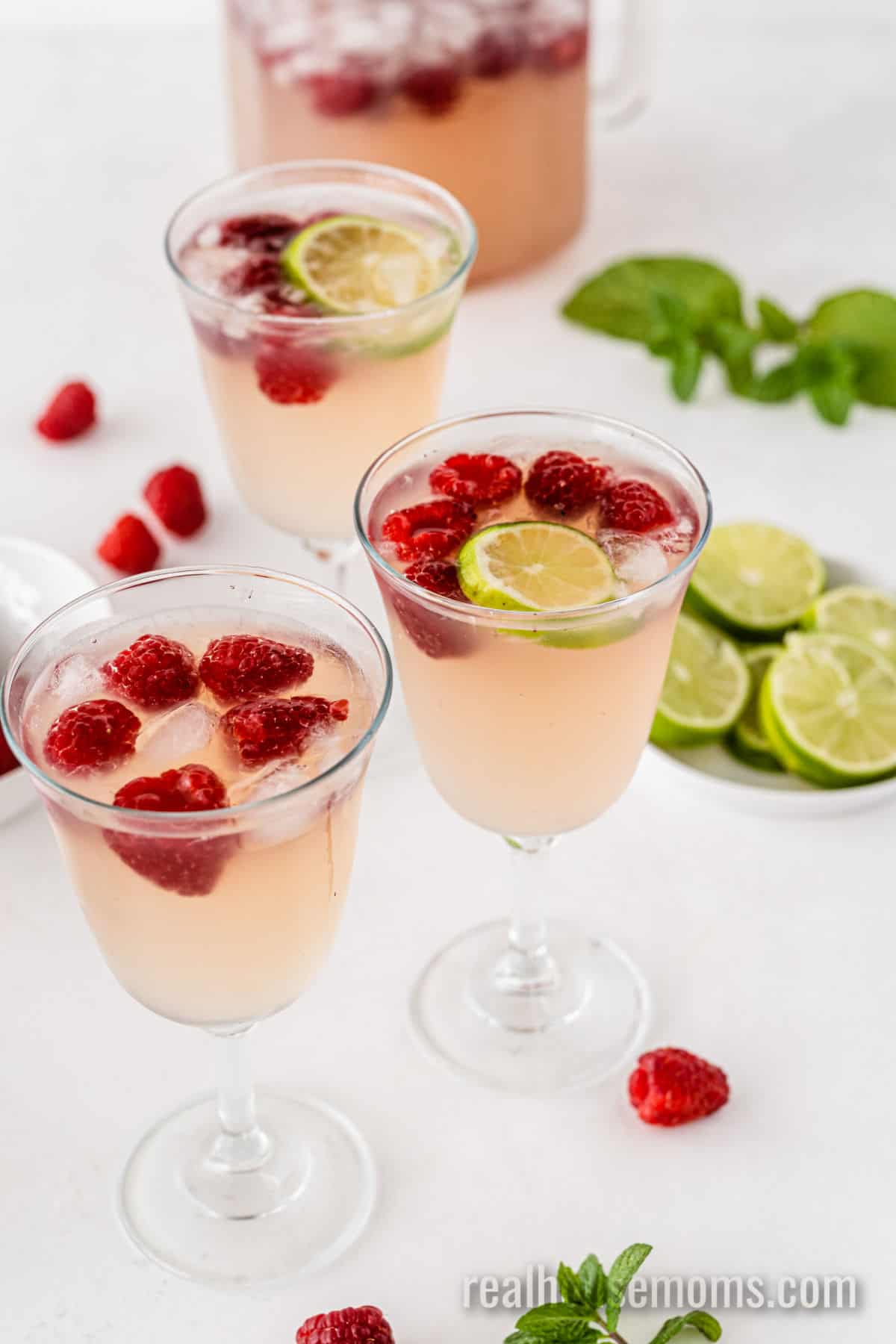Moscato Punch ⋆ Real Housemoms