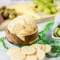 These are super cute ideas for my St. Patrick's Day party!!!