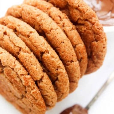 NUTELLA SNICKERDOODLES combine my favorite cookie with my favorite hazelnut spread making this cookie crave-worthy!
