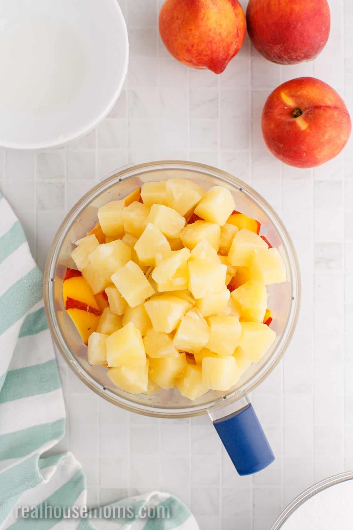 Fresh Pineapple Freezer Jam Recipe (Video) - Gluesticks Blog