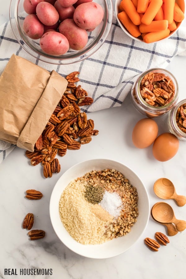 ingredients for pecan crusted chicken coating