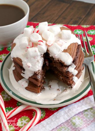 peppermint-hot-cocoa-pancakes-3