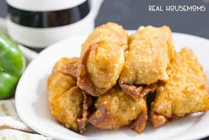 PHILLY CHEESE STEAK EGG ROLLS take a traditional Philly cheese steak, put it in an egg roll wrapper, and get fried up to a perfect golden brown. Crunchy outside, gooey, cheese-y, meat, pepper, and onion inside. This is the perfect appetizer!