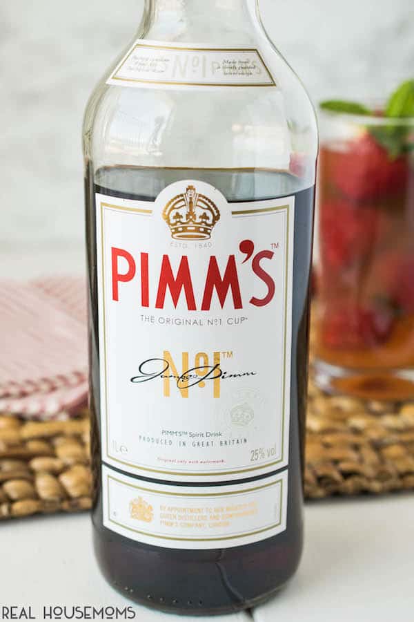 Pimm's is Englands number one choice when mixing up a delicious summer drink. This PIMM'S STRAWBERRY MINT COCKTAIL is cooling, refreshing and perfect to get you through the sunny season!