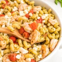 square image of quick pesto shrimp pasta