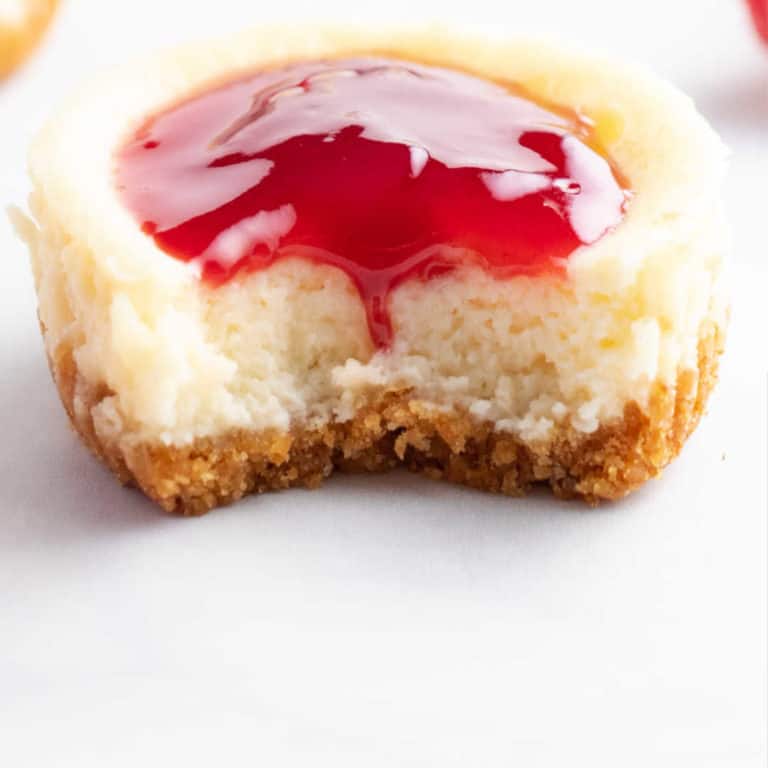 Raspberry Cheesecake Bites With Video ⋆ Real Housemoms 5738