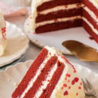 Red Velvet Cake Recipe ⋆ Real Housemoms