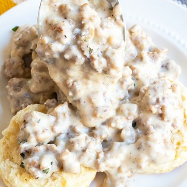 Sausage Gravy is a simple and tasty recipe made from pork sausage and cream and a few other simple ingredients. Serve over warm biscuits or fried chicken!