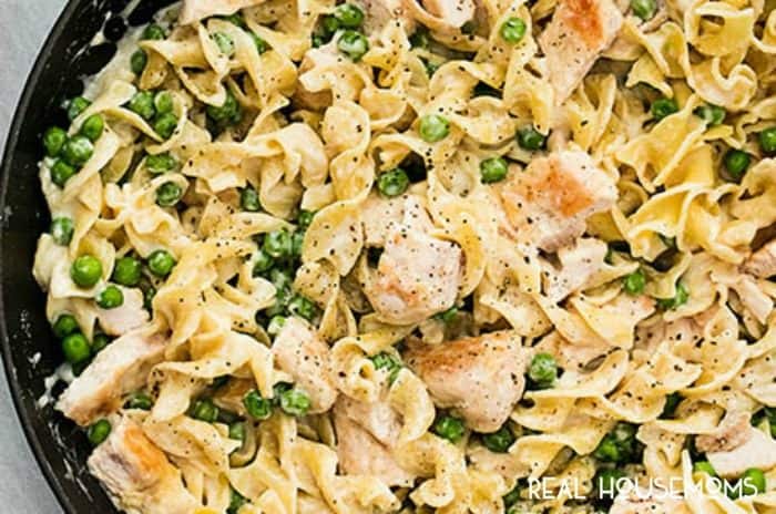Skillet Chicken Noodle Casserole Recipe ⋆ Real Housemoms