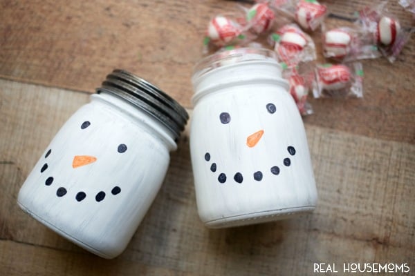 Perfect for Christmas crafting and gifting, create these adorable DIY Snowman Gift Jars!