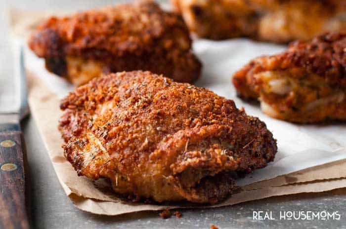 All the flavour and crunch of Southern fried chicken...but made a whole lot healthier by baking! I love this SOUTHERN OVEN "FRIED" CHICKEN!