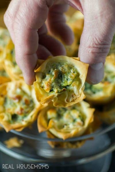 Spanakopita Tarts ⋆ Real Housemoms