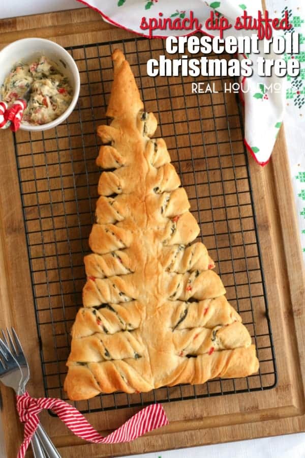 This festive, party-perfect, pull-apart Spinach Dip Stuffed Crescent Roll Christmas Tree is a fun way to serve up your favorite cheesy spinach dip around the holidays!