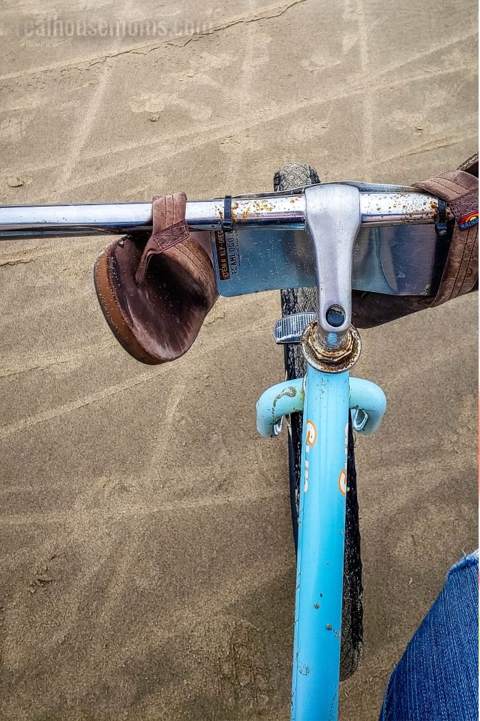 bike handles bars on the beach