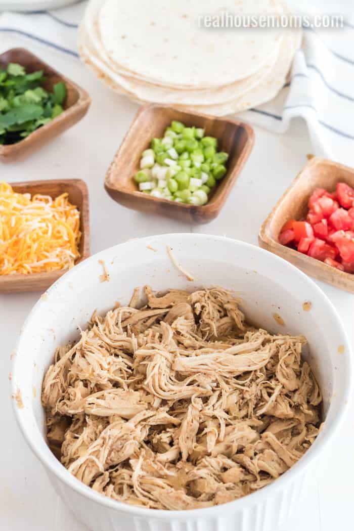 ingredients for slow cooker chicken tacos