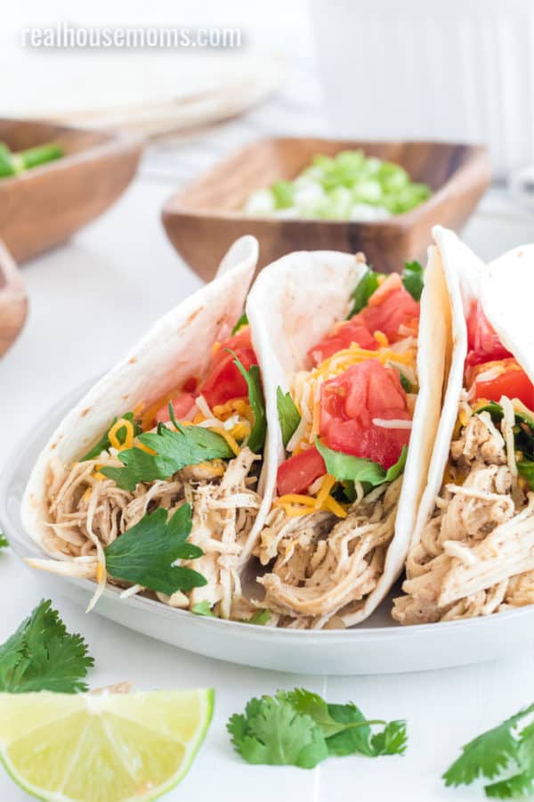easy slow cooker chicken tacos
