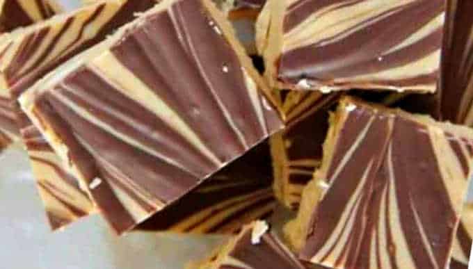 Tiger Butter Fudge Recipe - Sugar Spices Life