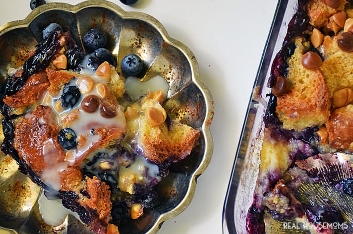 BLUEBERRY BREAD PUDDING is a sweet Southern treat drizzled with an amazing white chocolate sauce. Enjoy this easy recipe for a sweet breakfast treat or a special dessert!