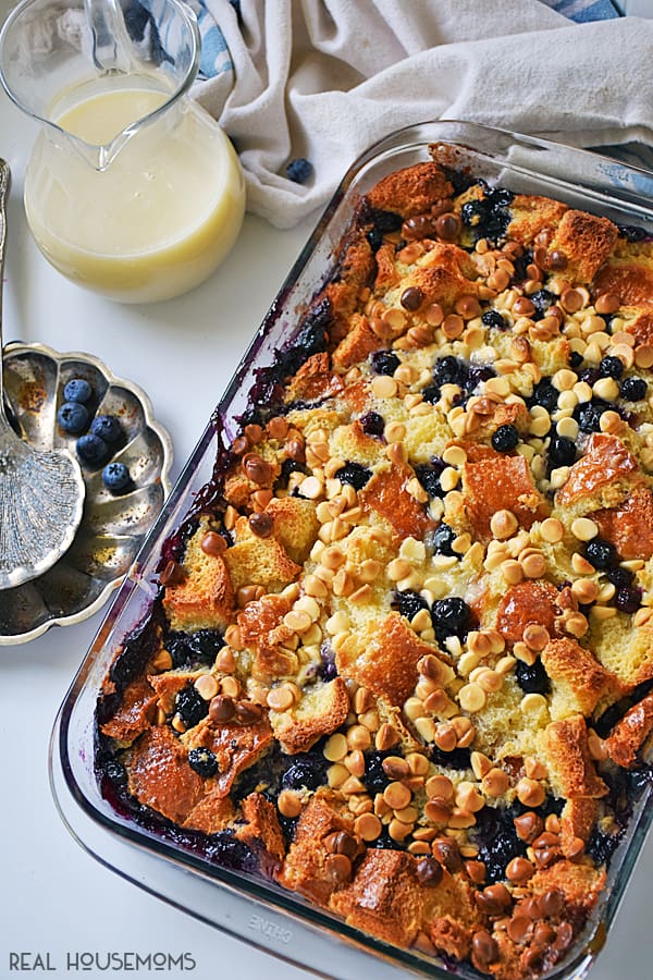 BLUEBERRY BREAD PUDDING is a sweet Southern treat drizzled with an amazing white chocolate sauce. Enjoy this easy recipe for a sweet breakfast treat or a special dessert!