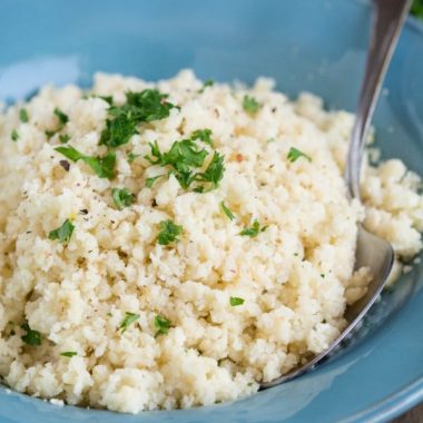 Swap out your white rice with CAULIFLOWER RICE for a low-carb, low-calorie, grain-free Paleo side dish!