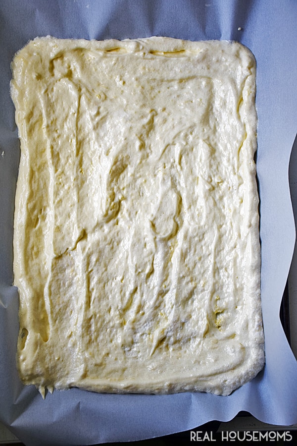 lemon-cake-roll-recipe-rh-incontent-115