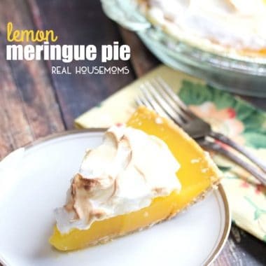 You will want to make this refreshing LEMON MERINGUE PIE loaded with rich lemon flavor on a slightly sweet graham cracker crust!