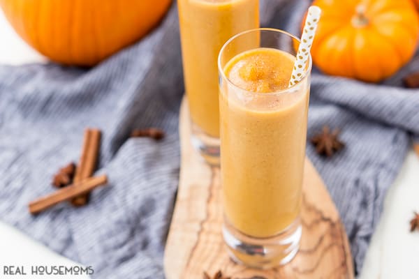 If you’ve had your fill of lattes but not your fill of pumpkin spice, add this Pumpkin Chai Smoothie into your rotation of fall-flavored goodies so you don’t start feeling too over-caffeinated!